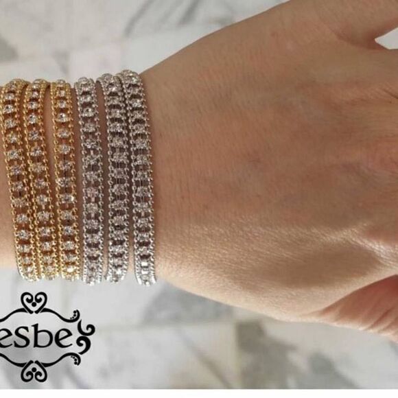 Sara Blaine/eSBe Silver/Crystal Necklace/Bracelet - Picture 2 of 2